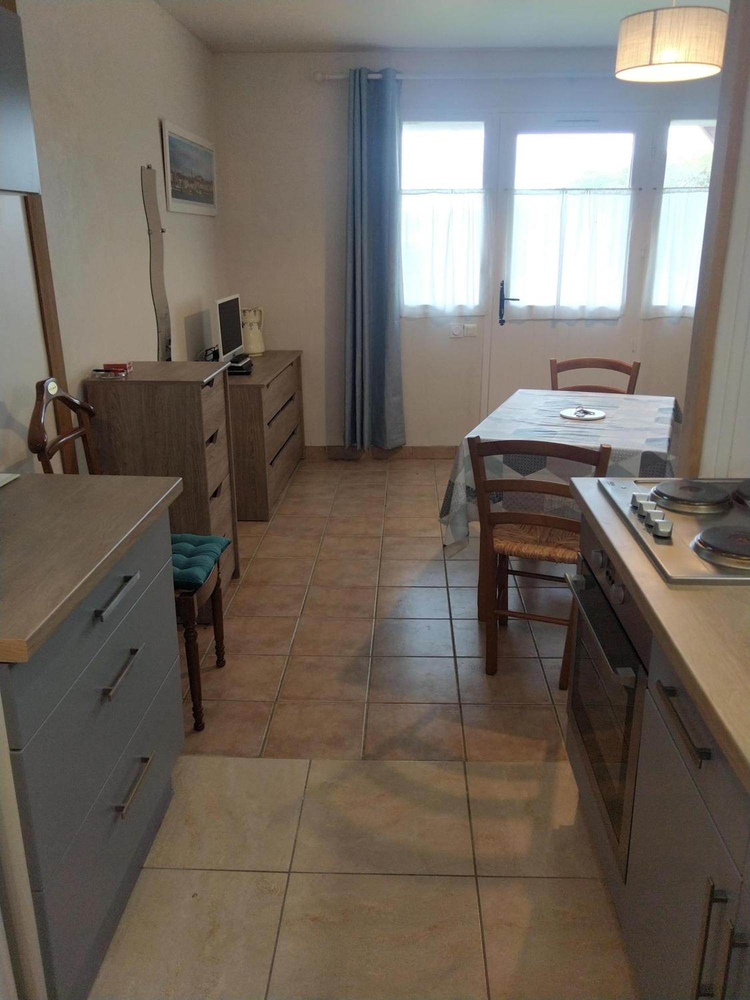 Domaine De Lesvaniel Landudec Kamer foto