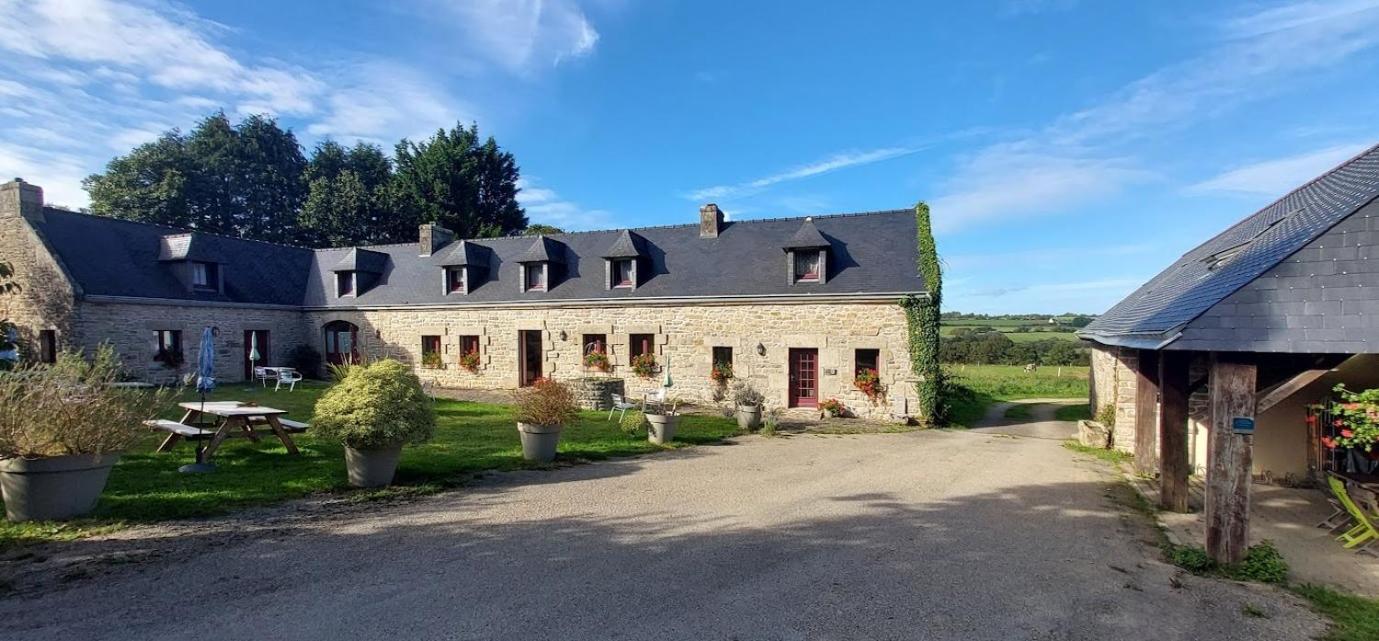 Domaine De Lesvaniel Landudec Buitenkant foto