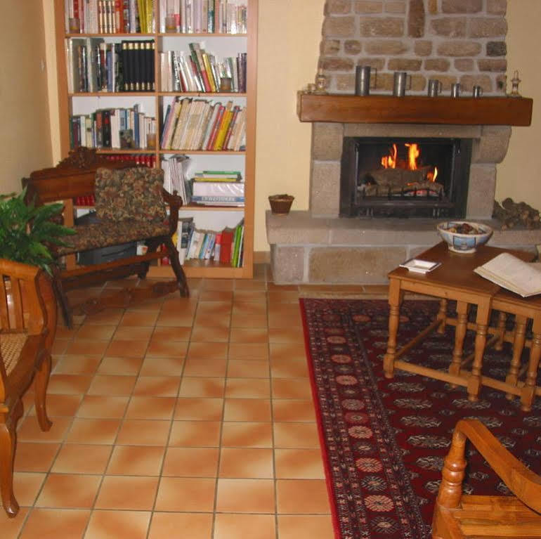 Domaine De Lesvaniel Landudec Buitenkant foto